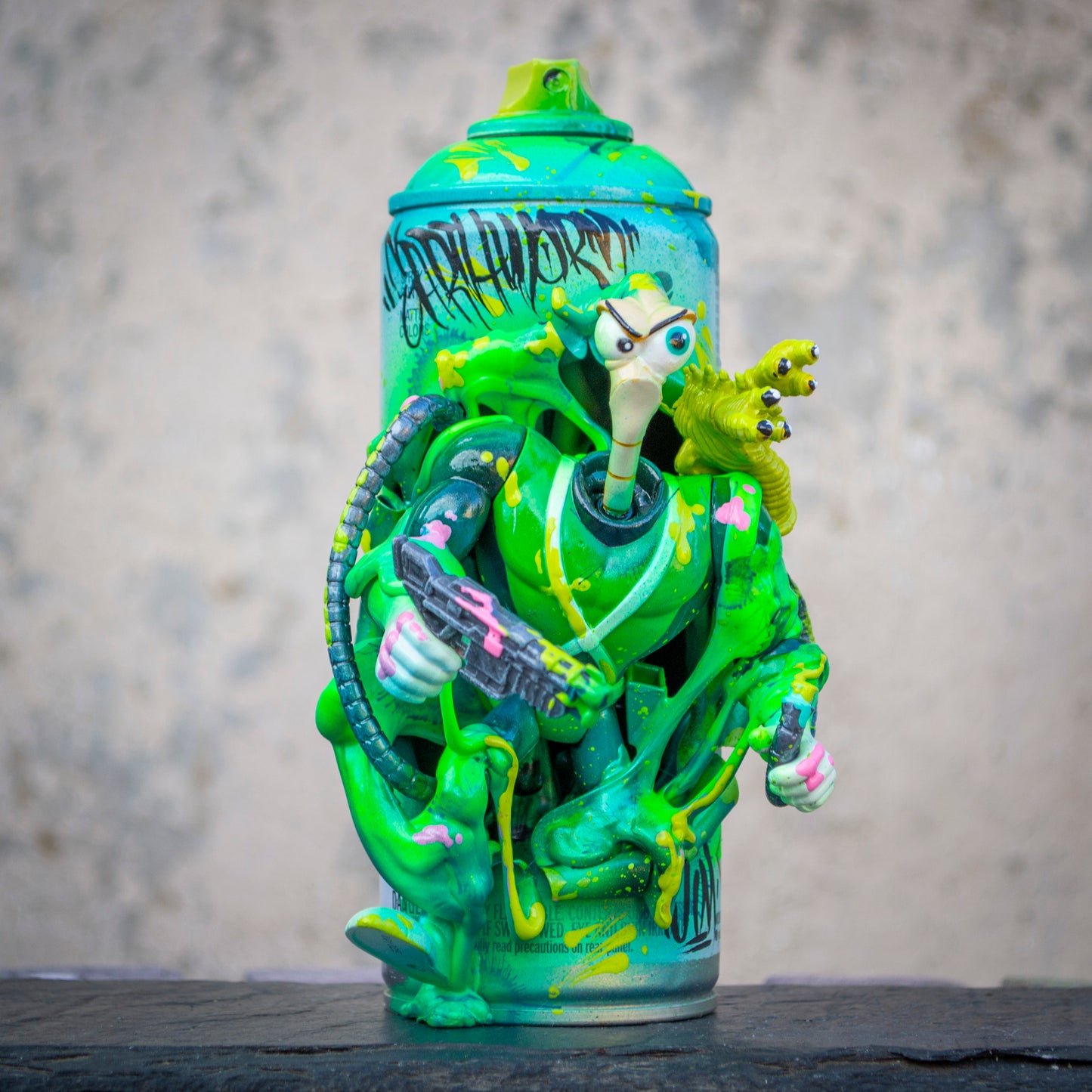 "LIQUID EARTHWORM” 7" BOMBER