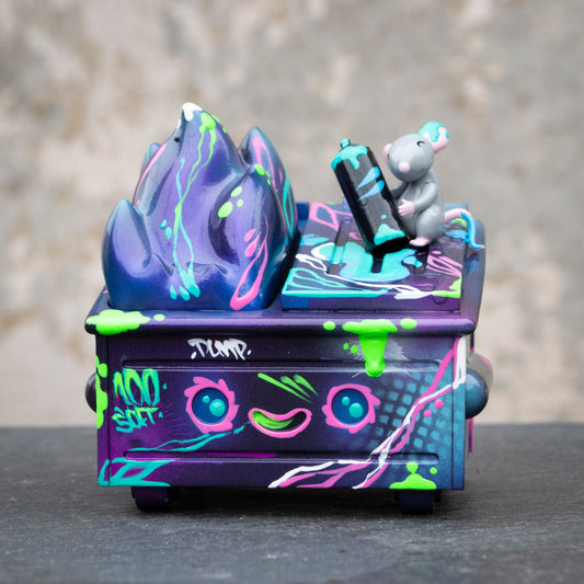 "WET PAINT." VERSION 3. KUSTOM